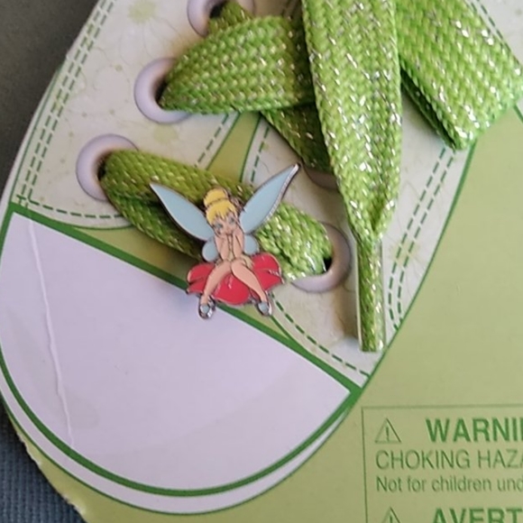 DISNEY SHOELACES WITH CHARMS! - Picture 2 of 4